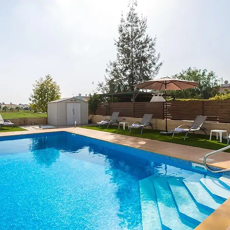 Rent Private 364 Villa