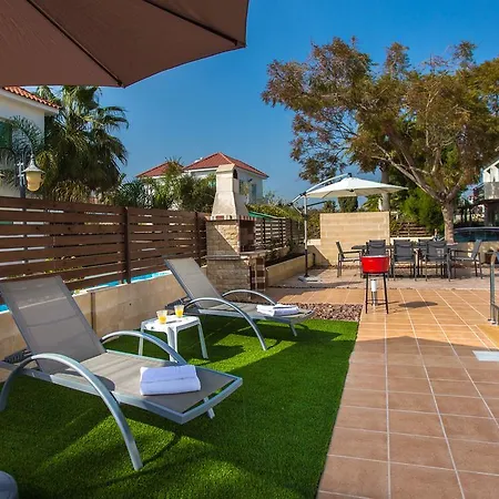 Rent Private 364 Villa *