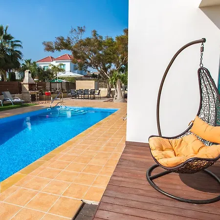 Villa Rent Private 364